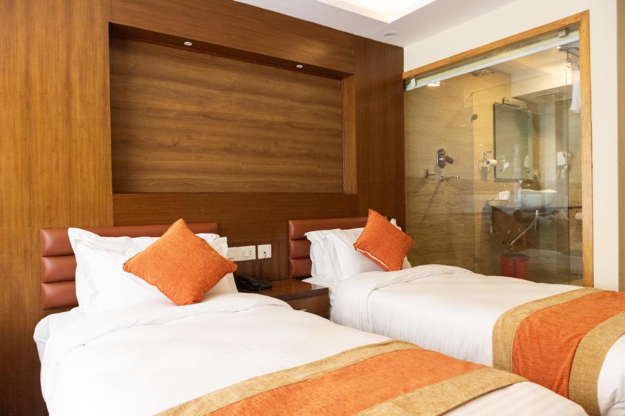 Hotel Yakroo Manang Káthmándú Exteriér fotografie