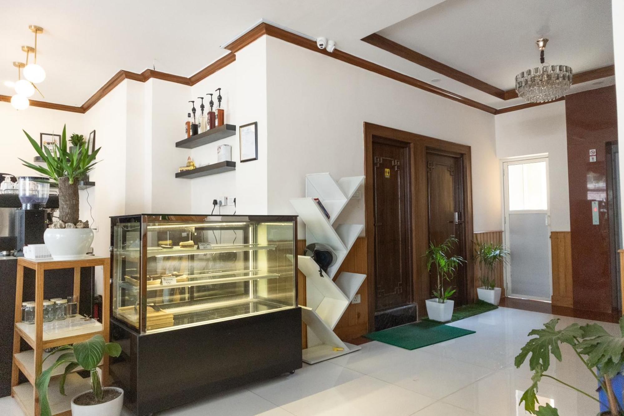 Hotel Yakroo Manang Káthmándú Exteriér fotografie