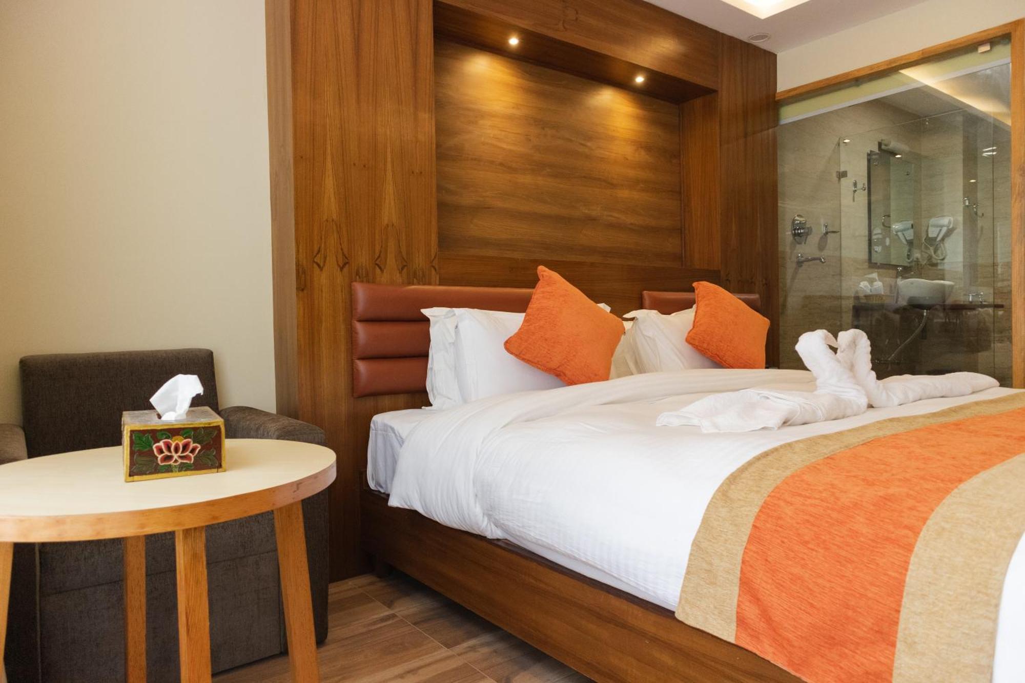 Hotel Yakroo Manang Káthmándú Exteriér fotografie